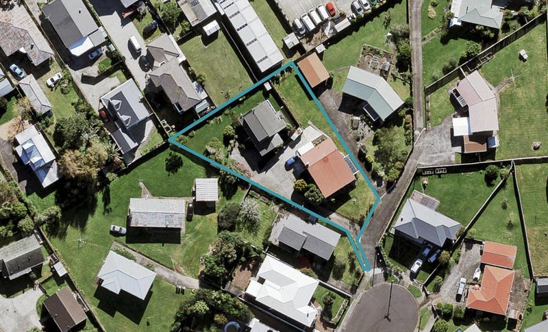 20A Brabham Place, Avondale, Auckland - Carousel 1