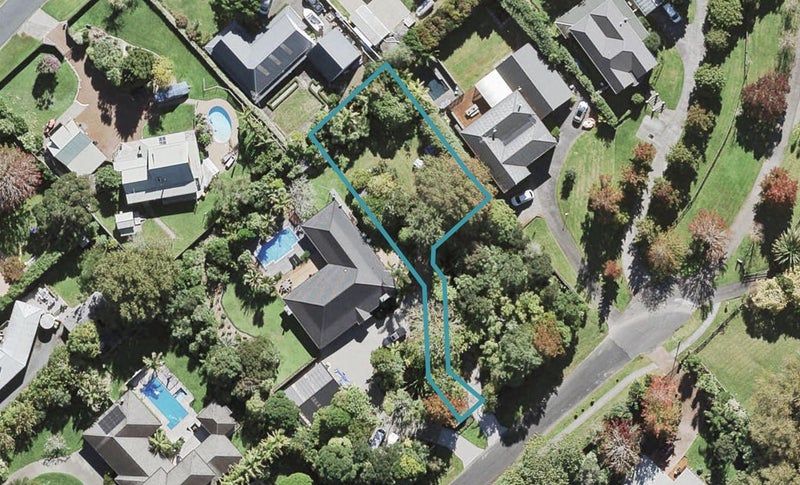 4B Manon Crescent, Greenhithe, Auckland - Carousel 1