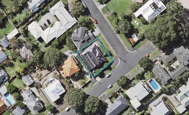 11 Matai Road, Devonport, Auckland - Carousel 1