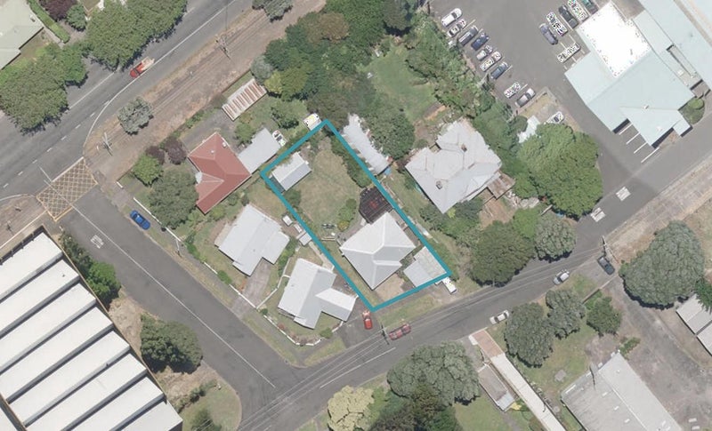 38 Bedford Avenue, Gonville, Whanganui - Carousel 1