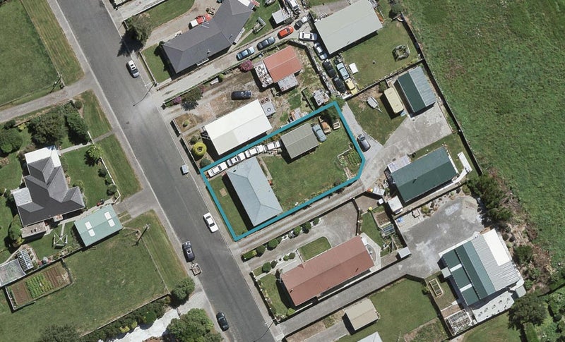 34 Shannon Street, Clifton, Invercargill - Carousel 1
