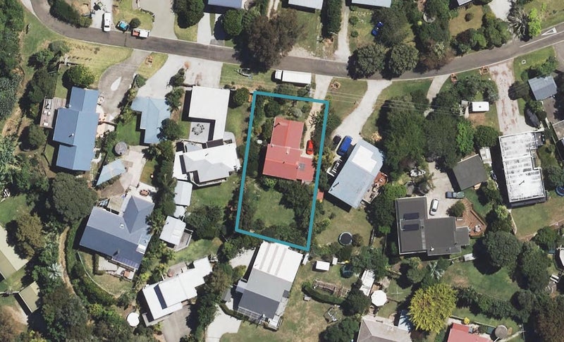 7 Douglas Street, Okitu, Gisborne - Carousel 1