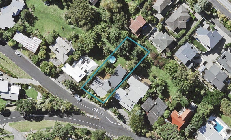 108 Braemar Road, Castor Bay, Auckland - Carousel 1