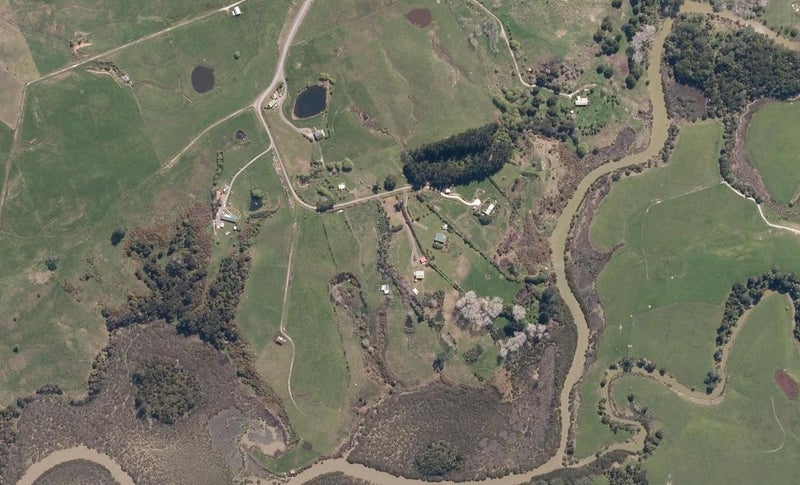 85D Te Pahi River Drive, Maungaturoto - Carousel 1