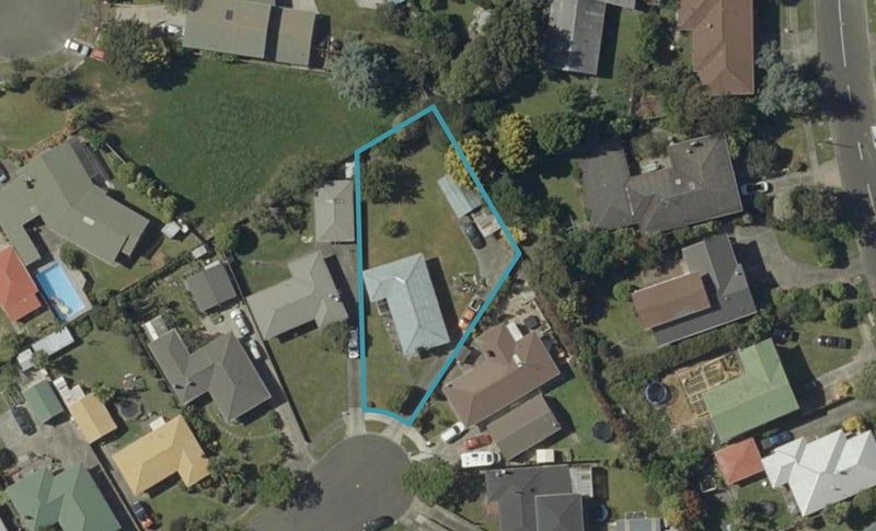 6 Busby Place, Awapuni, Palmerston North - Carousel 1