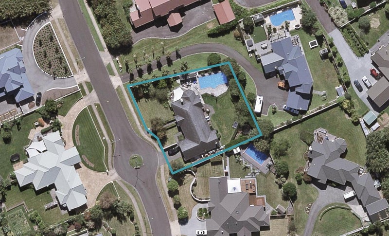 51 Shelter Grove, Frankleigh Park, New Plymouth - Carousel 1