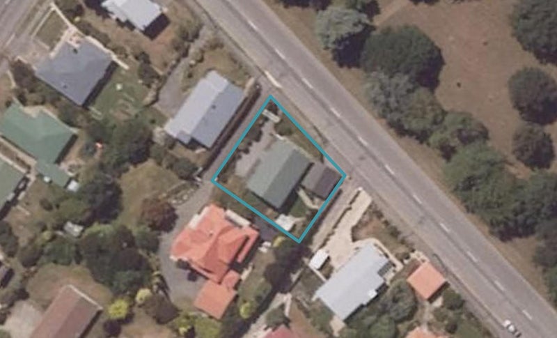 106 Perth Street, Holmes Hill, Oamaru - Carousel 1