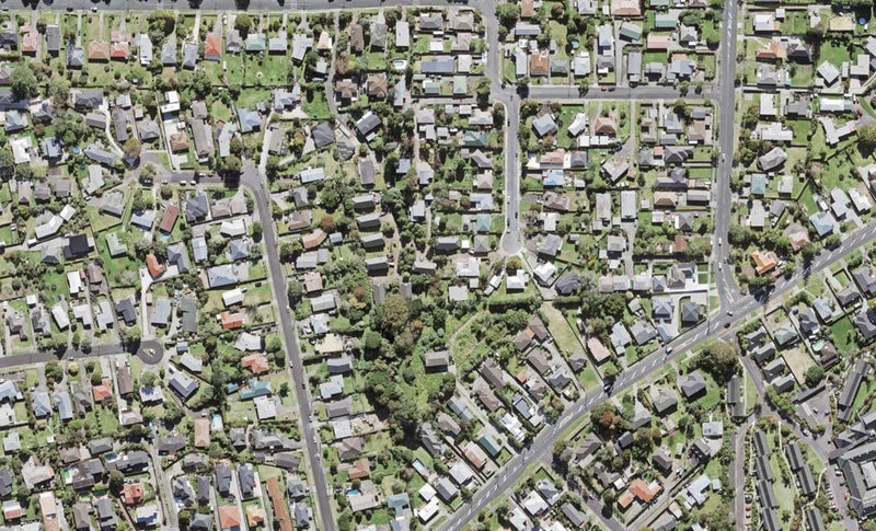 20 Springside Place, New Lynn, Auckland - Carousel 1