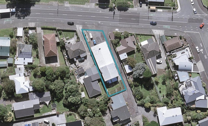 37B Breakwater Road, Moturoa, New Plymouth - Carousel 1