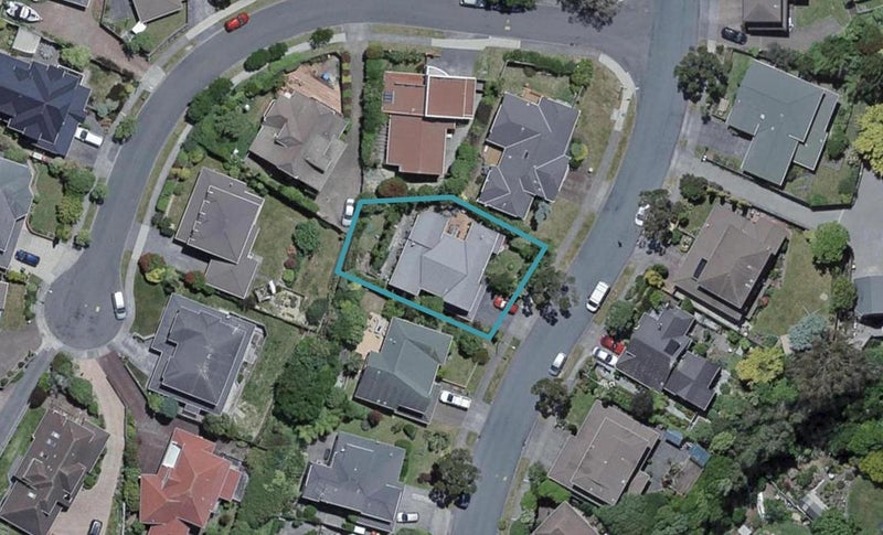 35 Burbank Crescent, Churton Park, Wellington - Carousel 1