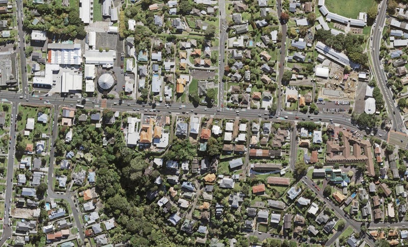 1/86 Onewa Road, Northcote Point, Auckland - Carousel 1