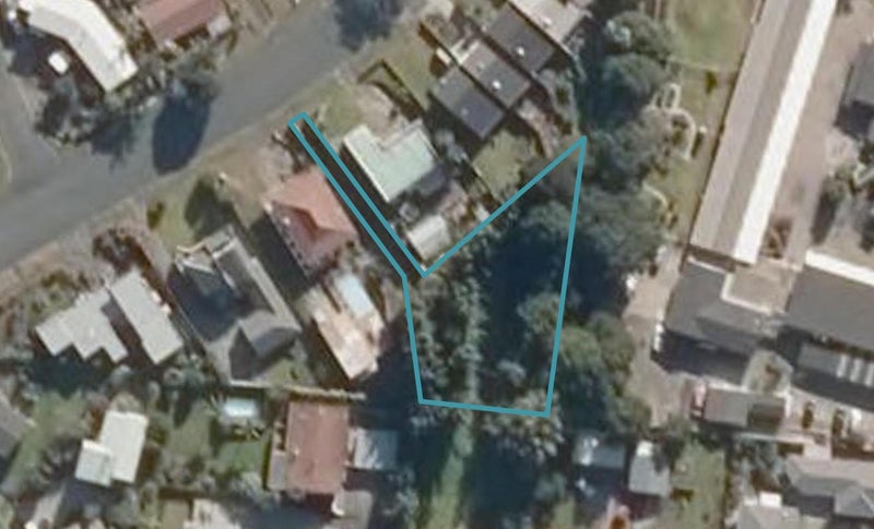 21 Raumati Crescent, Onerahi, Whangārei - Carousel 1