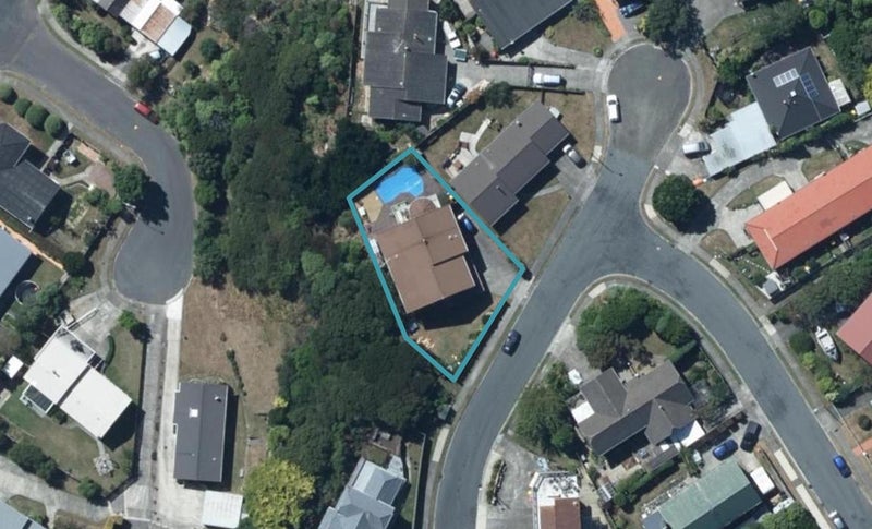 23 Kinloch Place, Papakowhai, Porirua - Carousel 1