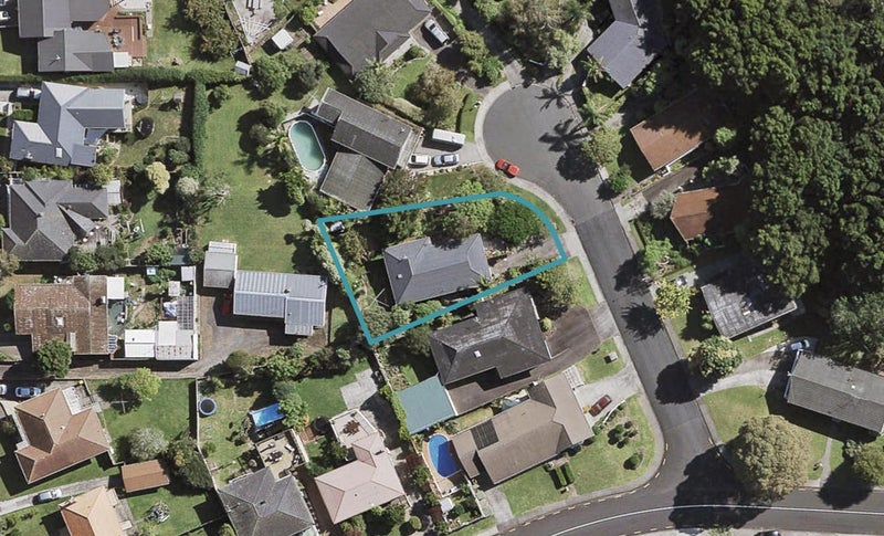 4 Jill Place, Hillpark, Auckland - Carousel 1