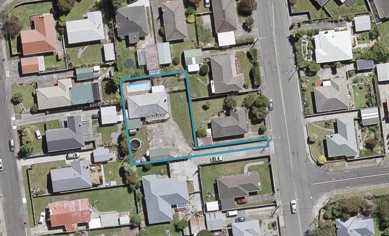 47 Totara Park Road, Clouston Park, Upper Hutt - Carousel 1
