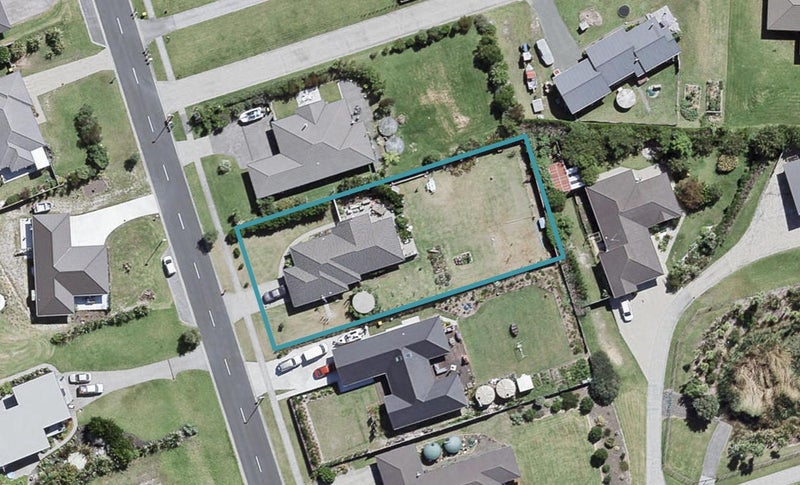 54 Omana Avenue, Helensville - Carousel 1