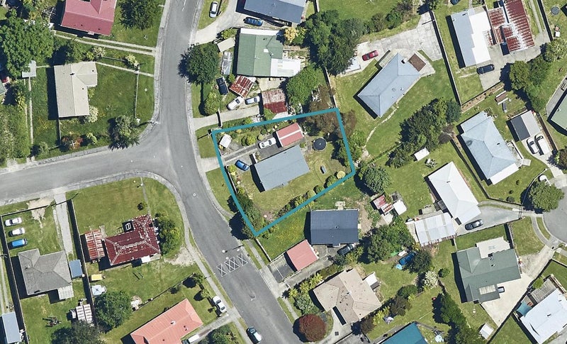 4 Susan Street, Pukehangi, Rotorua - Carousel 1