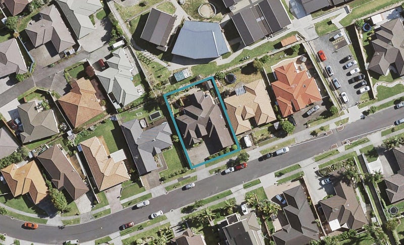 38 Mt Lebanon Crescent, The Gardens, Auckland - Carousel 1