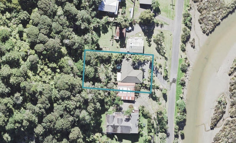 5 Huia Dam Road, Huia, Auckland - Carousel 1