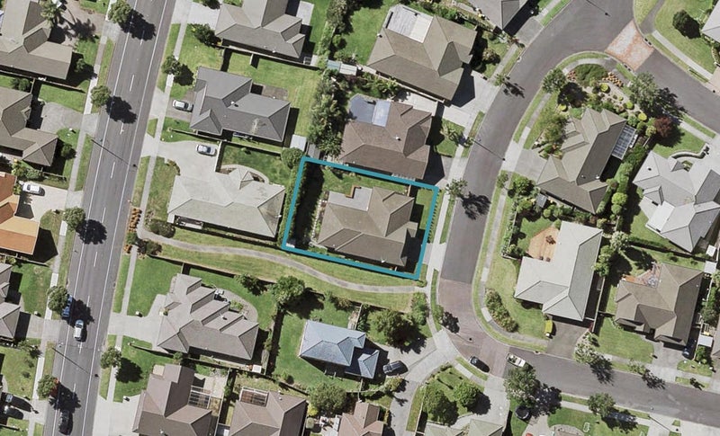 15 Newbliss Crescent, East Tamaki Heights, Auckland - Carousel 1
