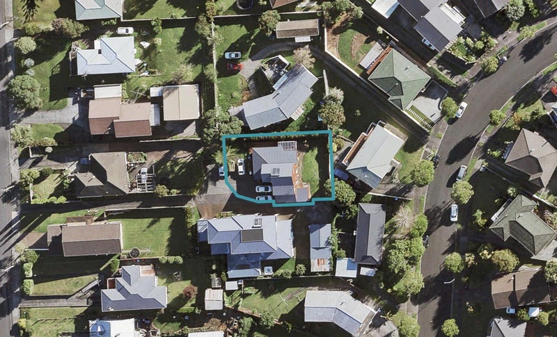 100A Whitney Street, New Windsor, Auckland - Carousel 1