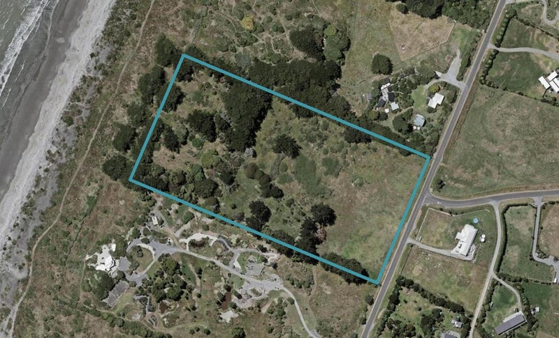 33 Sims Road, Te Horo Beach - Carousel 1