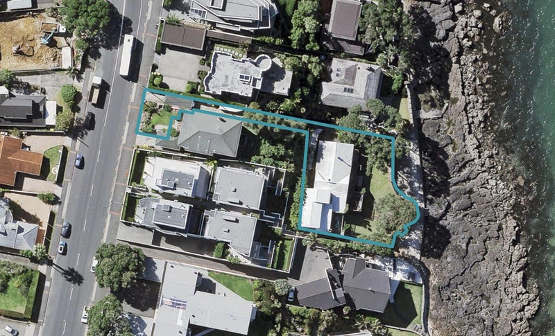 251 Hurstmere Road, Takapuna, Auckland - Carousel 1