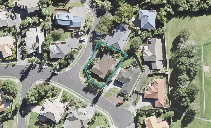 1 Mizen Court, Torbay, Auckland - Carousel 1