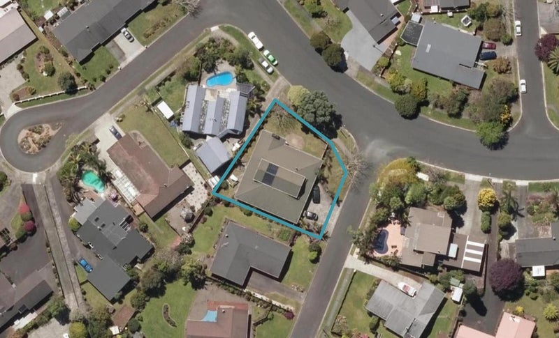 2 Heron Place, Maunu, Whangarei - Carousel 1