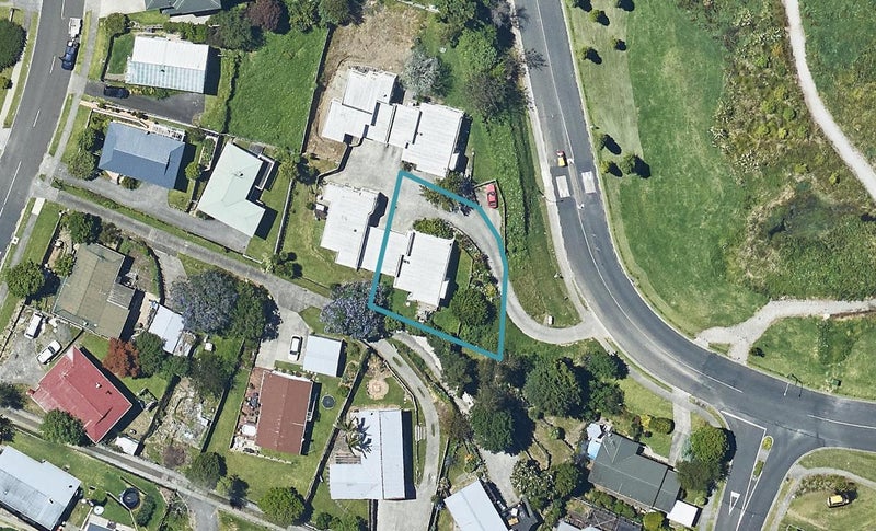 74 Tom Muir Drive, Gate Pa, Tauranga - Carousel 1