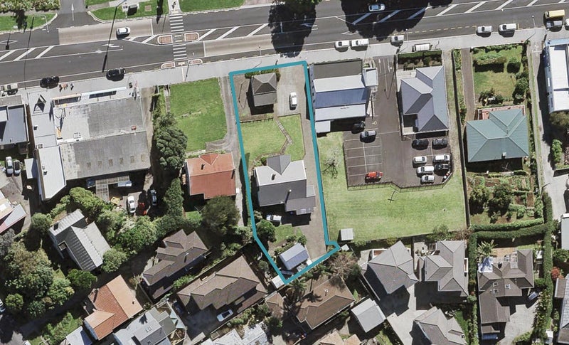 1/513 Mount Albert Road, Three Kings, Auckland - Carousel 1