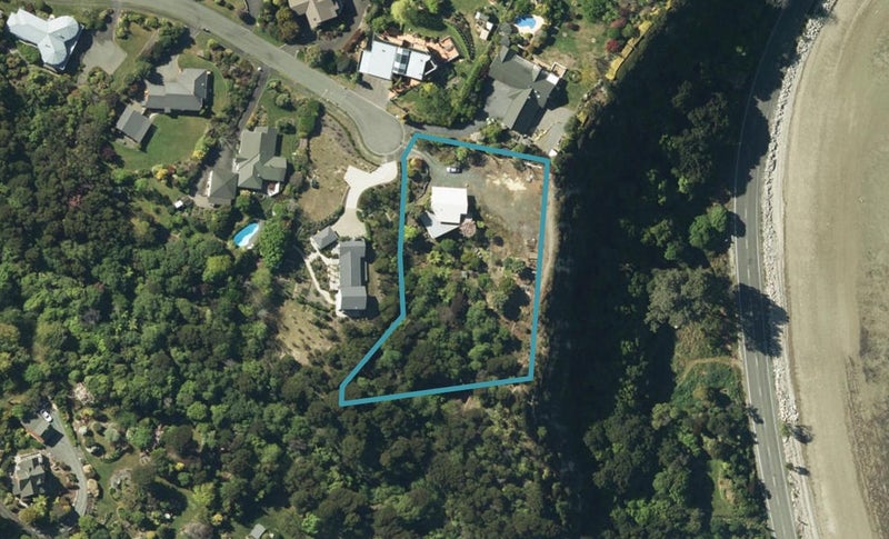 18 Van Beek Place, Ruby Bay, Mapua - Carousel 1