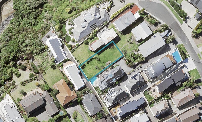 12A Te Akau Crescent, Bucklands Beach, Auckland - Carousel 1