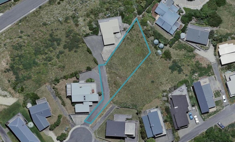 57 Balfour Crescent, Castlepoint - Carousel 1
