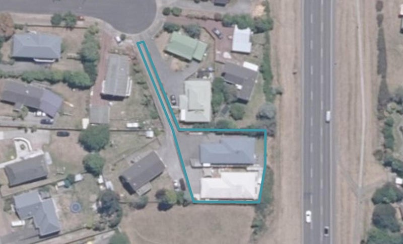 8B Rihi Place, Nukuhau, Taupo - Carousel 1