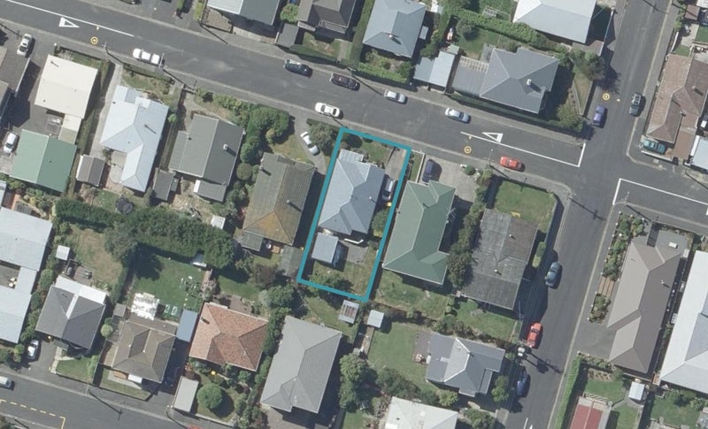 25 Blair Street, Kenmure, Dunedin - Carousel 1