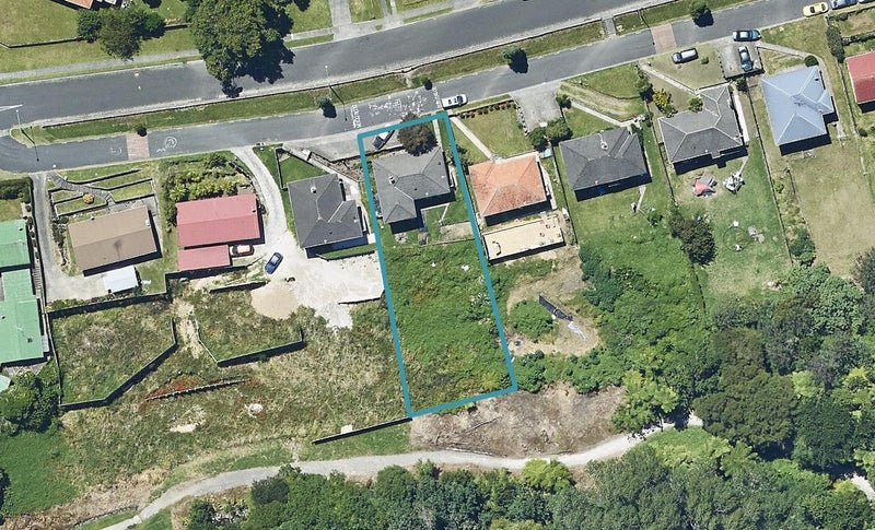 10 Hampton Terrace, Parkvale, Tauranga - Carousel 1