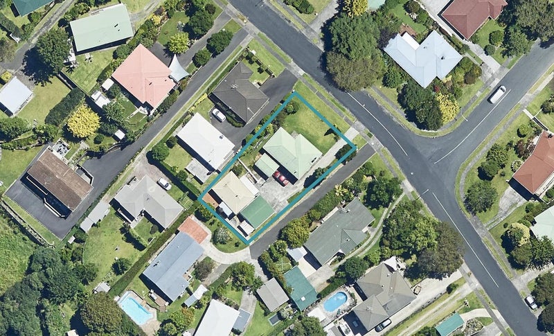 36 The Drive, Brookfield, Tauranga - Carousel 1