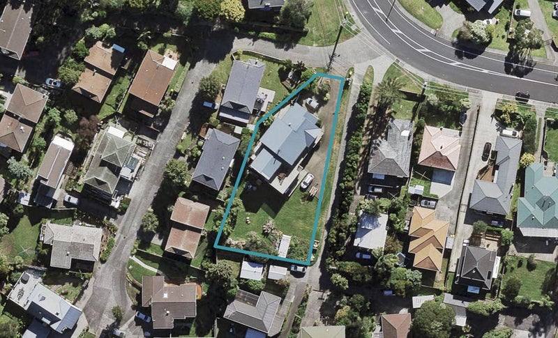 1/67 Chivalry Road, Glenfield, Auckland - Carousel 1