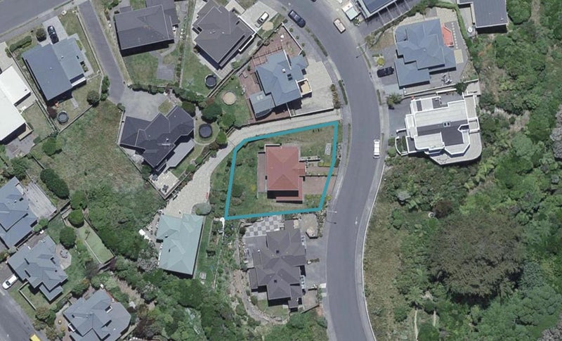 34 Tamworth Crescent, Newlands, Wellington - Carousel 1
