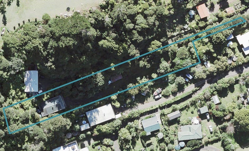 67 Cornwallis Road, Cornwallis, Auckland - Carousel 1