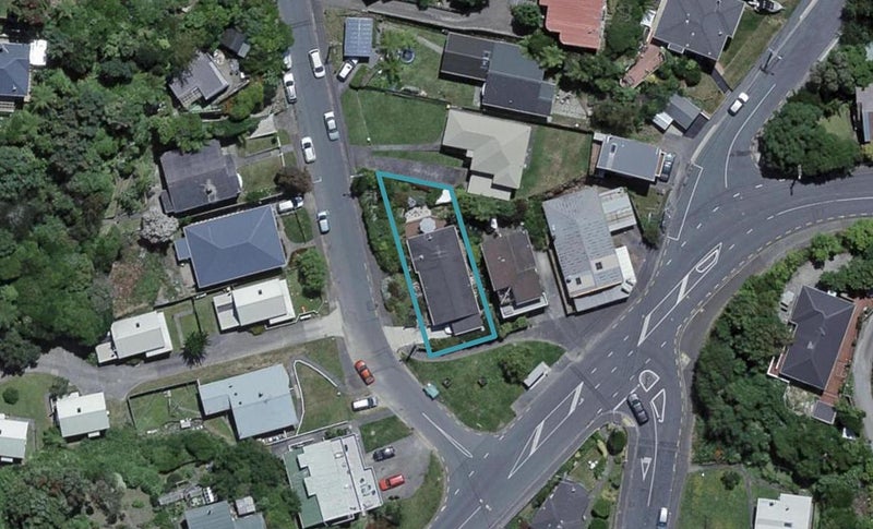 39 Moffitt Street, Vogeltown, Wellington - Carousel 1