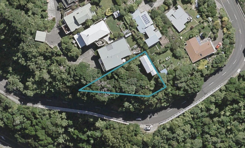 39 Normandale Road, Normandale, Lower Hutt - Carousel 1