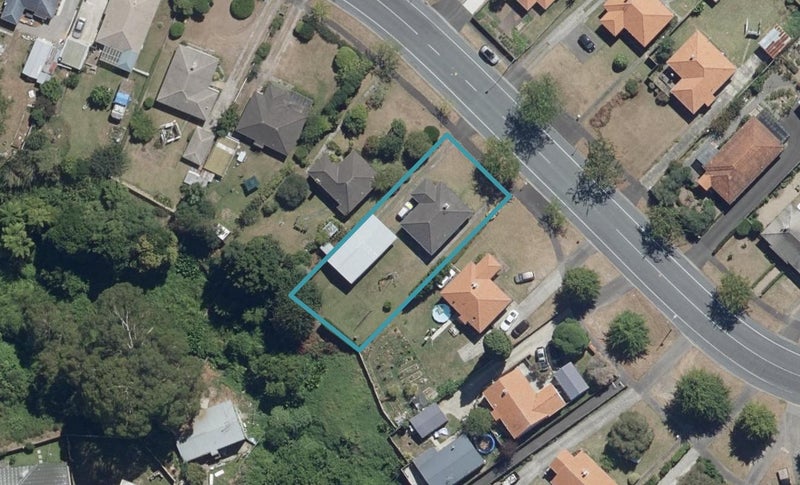96 Fairfield Road, Fairfield, Hamilton - Carousel 1