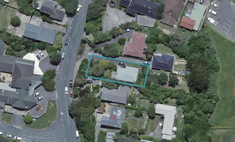 56 Helston Road, Paparangi, Wellington - Carousel 1