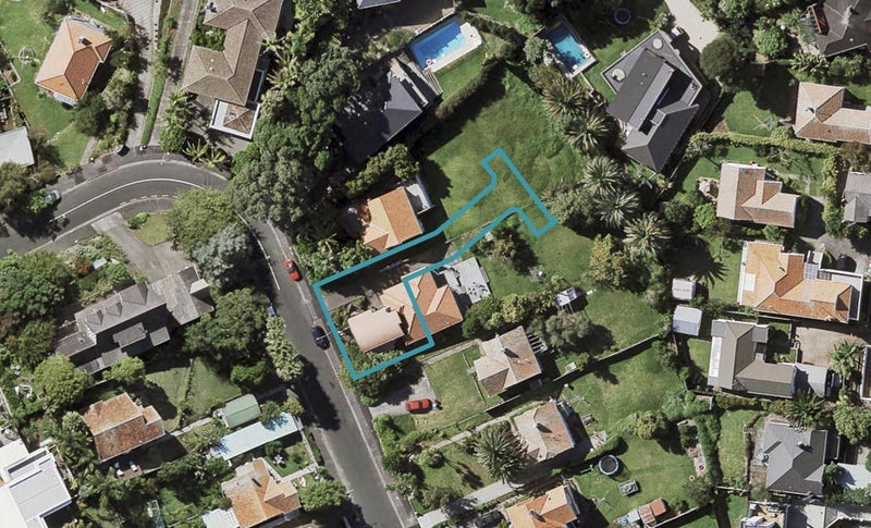 54 Tautari Street, Orakei, Auckland - Carousel 1