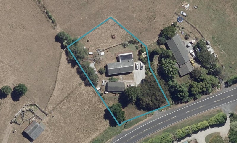 121 Raynes Road, Rukuhia, Hamilton - Carousel 1