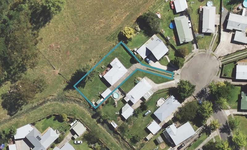 10 Campbell Street, Mangapapa, Gisborne - Carousel 1