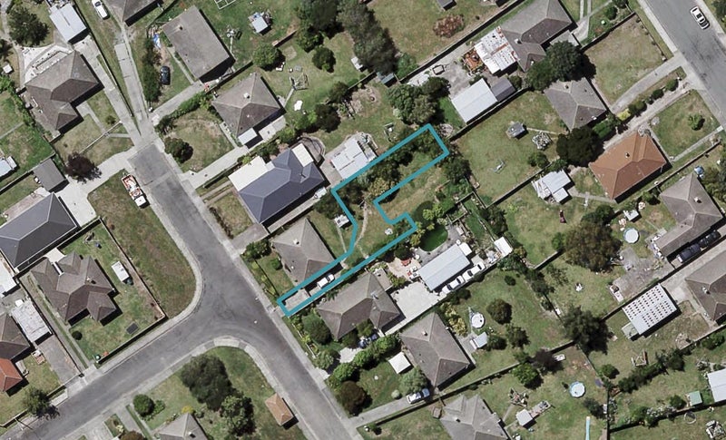 1214 Beatty Place, Mayfair, Hastings - Carousel 1