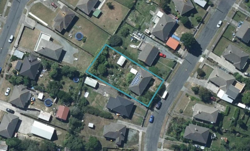 7 Chew Place, Ranui, Porirua - Carousel 1